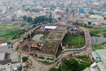 Thi công trở lại cầu cửa ngõ TP HCM sau 6 năm ngưng trệ