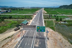 [Photostory] Ngắm cao tốc Diễn Châu - Bãi Vọt vừa thông xe