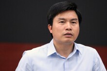 Hai cán bộ bị khiển trách do liên quan đến vụ đấu giá đất ở Đông Anh