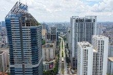 Cần bao lâu để thị trường ngấm luật?