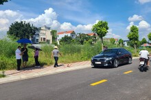 Chuyên gia: Tỷ lệ bỏ cọc lô đất 100 triệu/m2 ở Thanh Oai là rất cao, không loại trừ khả năng có đội nhóm thổi giá