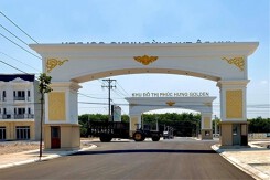 Một doanh nghiệp địa ốc nắm quỹ đất 1.500 ha liên tục báo lỗ