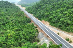 Sắp thông xe 13 km cuối cùng của cao tốc Vân Phong - Nha Trang