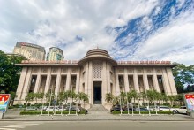 Ngân hàng Nhà nước yêu cầu tạm dừng cho vay đặt cọc bất động sản