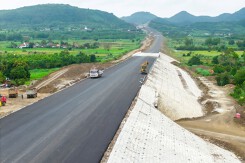 Bộ Xây dựng: Cao tốc Chí Thạnh - Vân Phong có nguy cơ chậm tiến độ