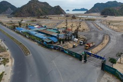 Vinaconex vượt kế hoạch lãi năm nhờ ghi nhận doanh thu bán Cát Bà Amatina
