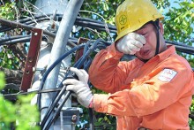 Lịch cúp điện Vĩnh Long tuần này (từ 20/11 đến 23/11) một vài phường Bến Tre, Trà Vinh, Duyên Hải và xã Mỏ Cày, Bình Đại, Trà Ôn, Chợ Lách mất điện kéo dài