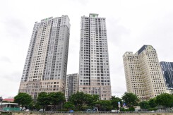 Hai valy tiền 'lo lót' và hứa tặng penthouse để thâu tóm khu đất Bến Vân Đồn