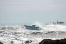 Cảnh báo thời tiết nguy hiểm ngày 17/12 Gió giật, sóng cao tiềm ẩn rủi ro tại vùng biển Quảng Ngãi