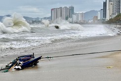 Cảnh báo thời tiết nguy hiểm ngày 25/12 Khánh Hòa biển động, Đà Nẵng mưa dông