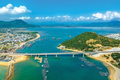 Công ty sản xuất siêu du thuyền ở Monaco muốn làm khu nghỉ dưỡng cao cấp hơn 4.000 ha tại Bình Định