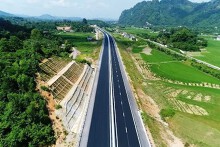 Sắp hoàn thành đường nối Kim Bôi với cao tốc Hòa Lạc - Hòa Bình