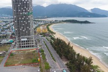 Toàn cảnh khu đất sắp xây tòa tháp căn hộ Grand Marina Da Nang 38 tầng bên bờ biển Liên Chiểu