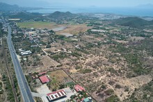 KCN Dốc Đá Trắng sắp khởi công của Viglacera: Nằm bên vịnh biển lớn nhất Khánh Hòa, đón quy hoạch cao tốc và sân bay trên mặt nước