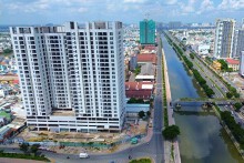 Người trẻ mua nhà vay tiền ra sao cho vừa sức?