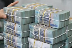 Tiền gửi dân cư lập đỉnh mới, tiền gửi doanh nghiệp tiếp đà giảm