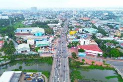 Cận cảnh đoạn quốc lộ 13 sắp được chi hơn 6.000 tỷ đồng mở rộng lên 8 làn xe ở TP HCM mới