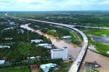 Hình hài cao tốc Cần Thơ - Cà Mau đang thi công qua TP Cần Thơ