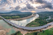 Sắp khai thác hai cao tốc Quảng Ngãi - Hoài Nhơn và Hoài Nhơn - Quy Nhơn