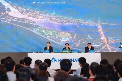 Hòa Phát lãi 3.800 tỷ nhờ chuyển nhượng khu đô thị Phố Nối, Chủ tịch Trần Đình Long nêu khó khăn lớn nhất tại dự án sông Hồng