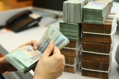 Phó Thủ tướng yêu cầu giảm lãi suất cho vay xuống mức thấp nhất có thể