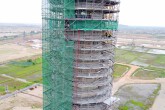 Cận cảnh tháp không lưu 127m ở sân bay Gia Bình mới cất nóc