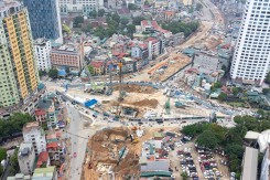 Cận cảnh hai ga ngầm của tuyến metro số 5 bắt đầu thi công ở nội đô