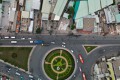 Dỡ hàng loạt nhà mặt tiền mở rộng cửa ngõ phía tây TP HCM