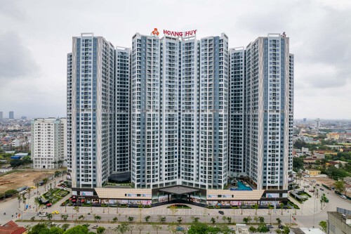 Nhóm Hoàng Huy đồng loạt báo lãi