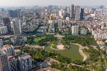 Hiện trạng khu vực sắp làm không gian phố đi bộ tại Công viên Cầu Giấy