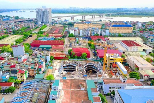 Hình ảnh thi công dự án nhà ở xã hội có 3 tầng hầm, thiết bị vệ sinh dát vàng