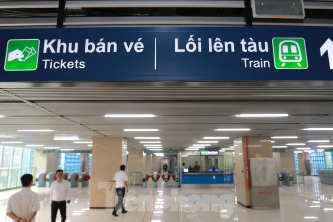 Trải nghiệm đường sắt Cát Linh Hà Đông trước ngày đi vào khai thác - Ảnh 2. Trải nghiệm đường sắt Cát Linh Hà Đông trước ngày đi vào khai thác - Ảnh 2.