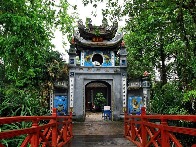30 điểm du lịch nổi tiếng ở Hà Nội sắp bị cấm hút thuốc lá - Ảnh 2. 30 điểm du lịch nổi tiếng ở Hà Nội sắp bị cấm hút thuốc lá - Ảnh 2.