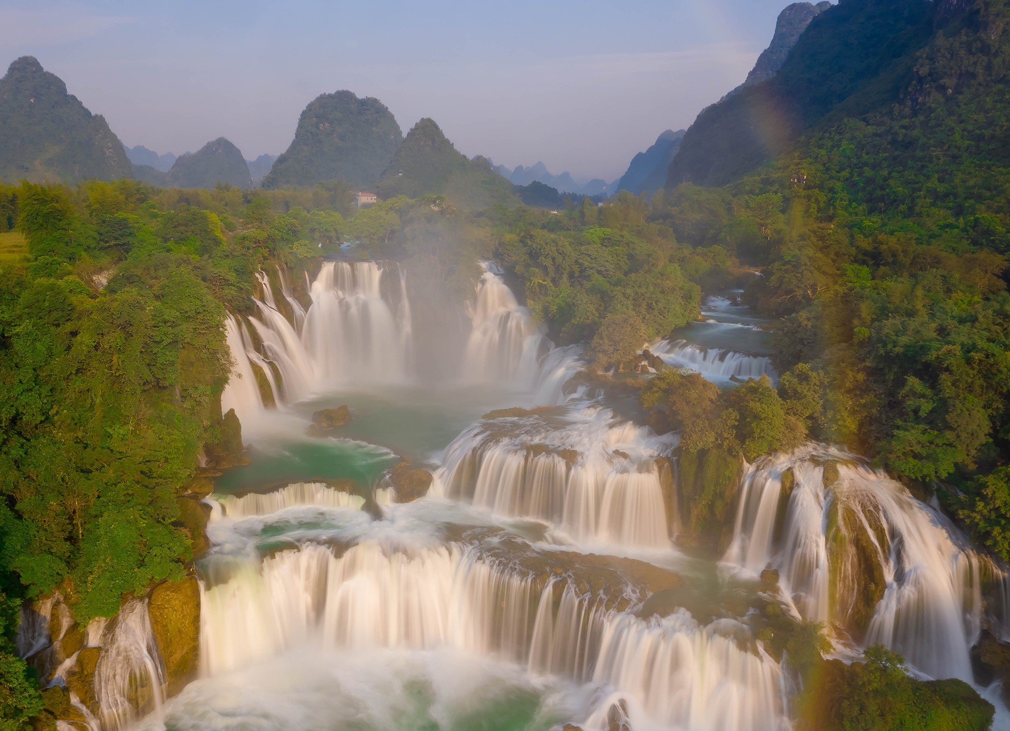 Thac Ban Gioc ky vi hoa dai lua trang mo mang vat sang thu hinh anh 7 Thac Ban Gioc ky vi hoa dai lua trang mo mang vat sang thu hinh anh 7