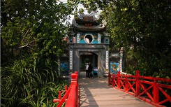 Đến Hà Nội, khám phá đền Ngọc Sơn và những thông điệp văn hóa