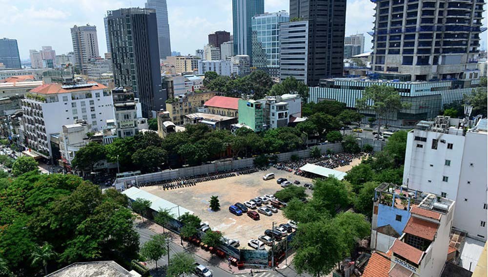 Người đàn bà bí ẩn khiến cựu Phó chủ tịch TP HCM Nguyễn Thành Tài bị bắt - Ảnh 4. Người đàn bà bí ẩn khiến cựu Phó chủ tịch TP HCM Nguyễn Thành Tài bị bắt - Ảnh 4.
