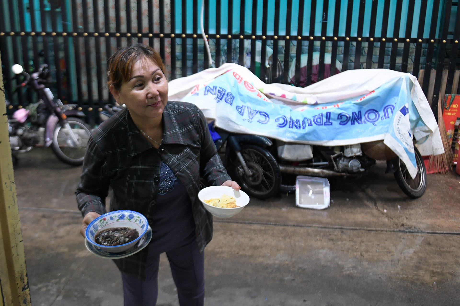 Gia dinh 3 the he song bang 'nghe ban cung nhat' hinh anh 18 