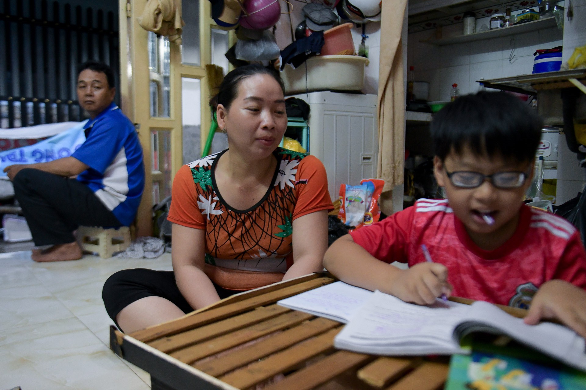 Gia dinh 3 the he song bang 'nghe ban cung nhat' hinh anh 21 