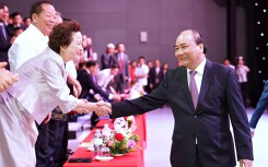 Thủ tướng nhắn hàng triệu doanh nhân: Việt Nam cần một thế hệ doanh nhân và các nhà công nghiệp dân tộc hùng mạnh, cần những con sếu đầu đàn