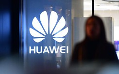 Ông Trump sắp giải cứu Huawei