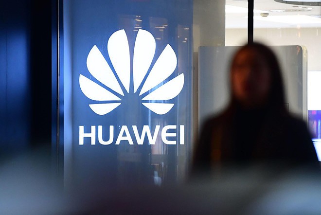 Ông Trump sắp giải cứu Huawei - Ảnh 1. Ông Trump sắp giải cứu Huawei - Ảnh 1.
