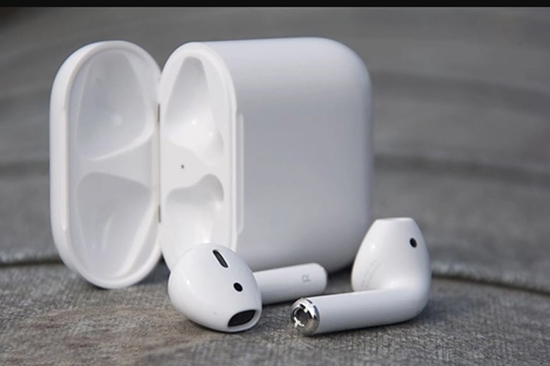phu-kien-dien-thoai-giam-gia-tuan-nay-tai-nghe-samsung-iphone-rot-sap-san-2