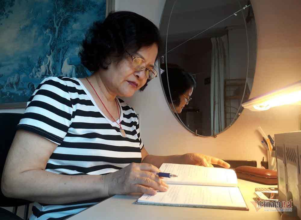 'Bán đất mua xe cứu thương chở miễn phí, người ta từng nói tôi lừa đảo' - Ảnh 1. 'Bán đất mua xe cứu thương chở miễn phí, người ta từng nói tôi lừa đảo' - Ảnh 1.