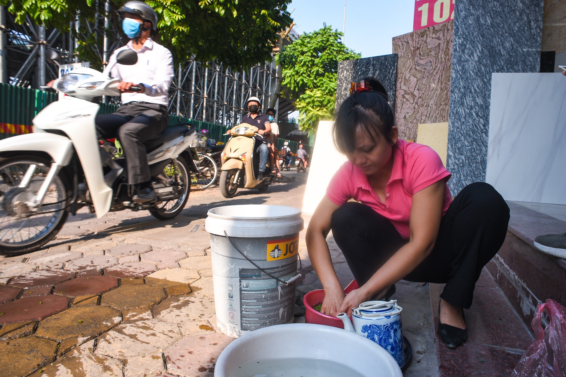 7 trieu xe co tran ra duong va 33 diem den un tac khon kho hinh anh 10 