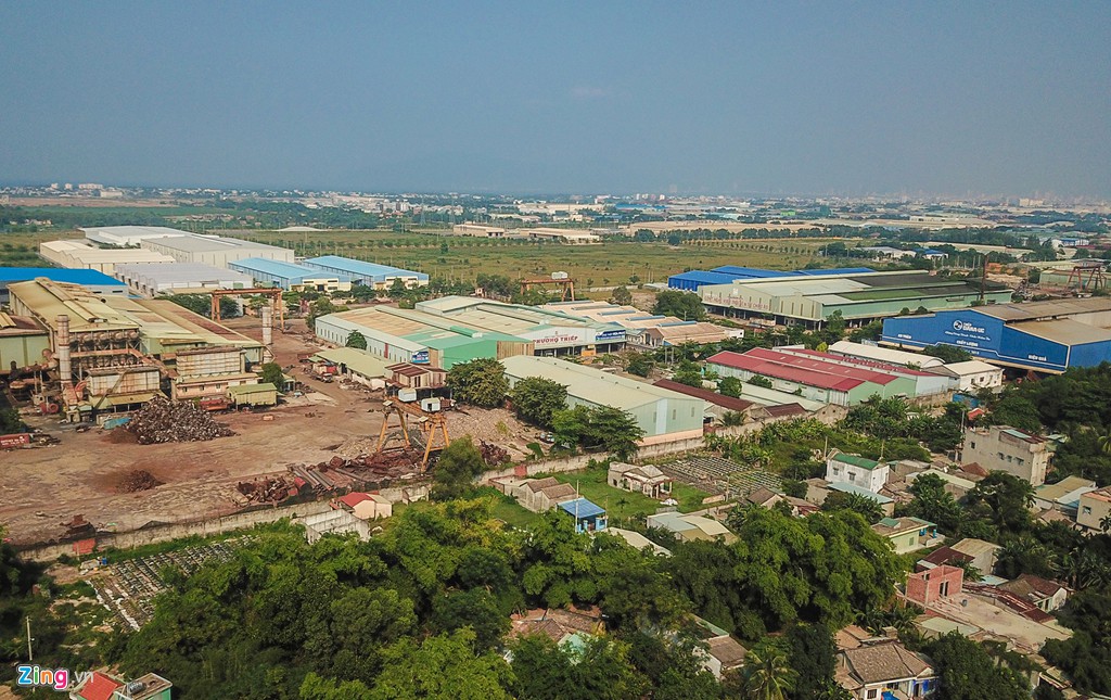 Cảnh hoang tàn ở nhà máy thép của doanh nghiệp kiện UBND Đà Nẵng - Ảnh 3. Cảnh hoang tàn ở nhà máy thép của doanh nghiệp kiện UBND Đà Nẵng - Ảnh 3.