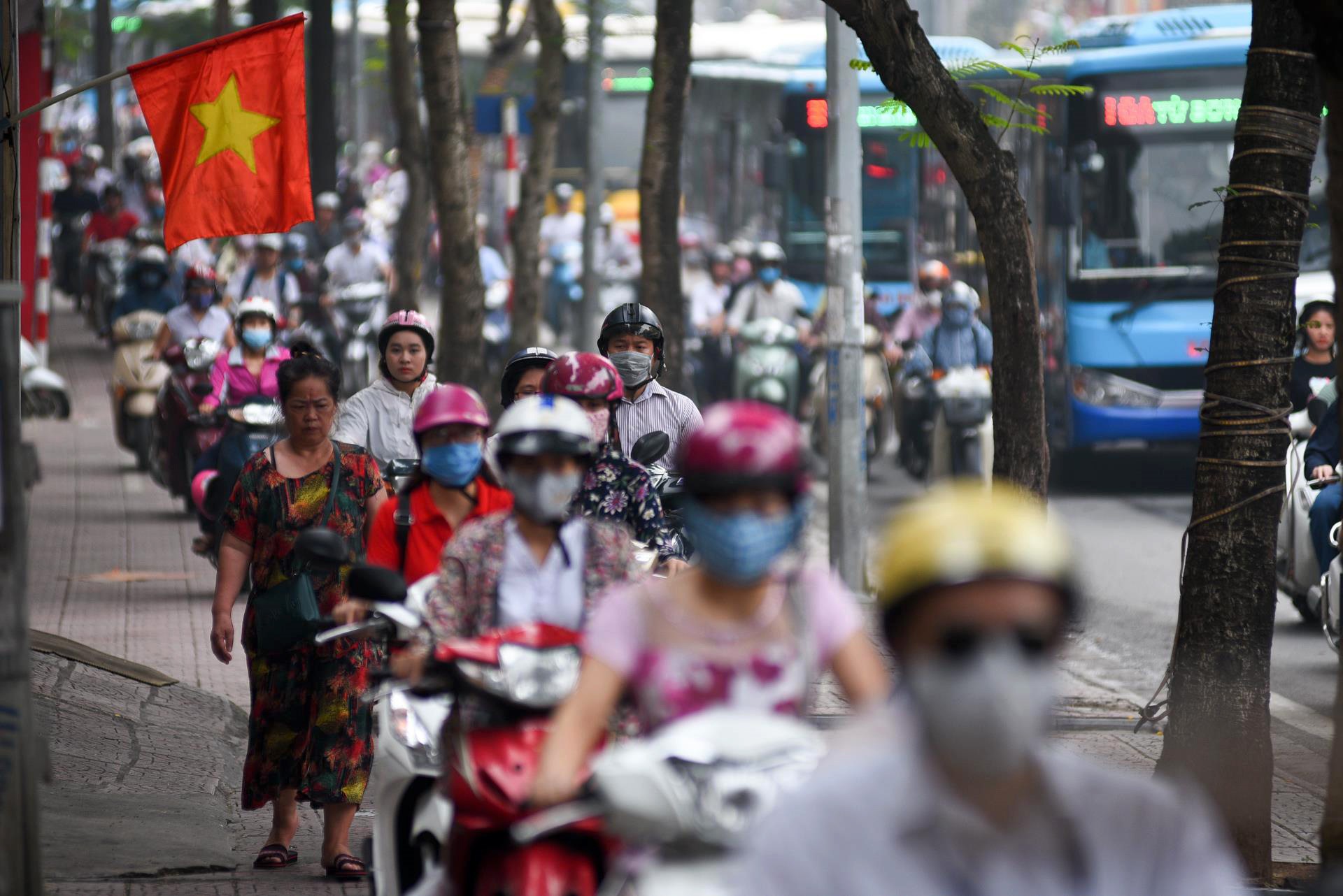 7 trieu xe co tran ra duong va 33 diem den un tac khon kho hinh anh 20 