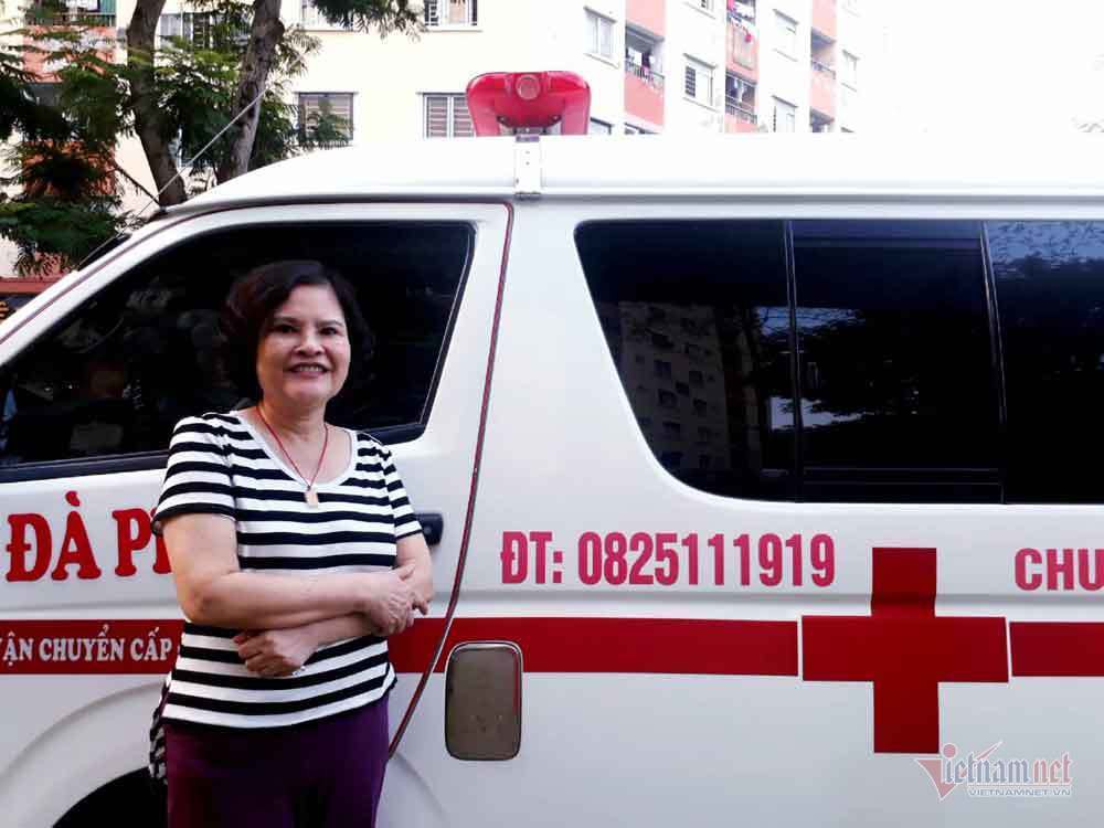 'Bán đất mua xe cứu thương chở miễn phí, người ta từng nói tôi lừa đảo' - Ảnh 3. 'Bán đất mua xe cứu thương chở miễn phí, người ta từng nói tôi lừa đảo' - Ảnh 3.