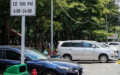 TP HCM: Ôtô không thanh toán phí đậu xe có thể bị phạt nguội