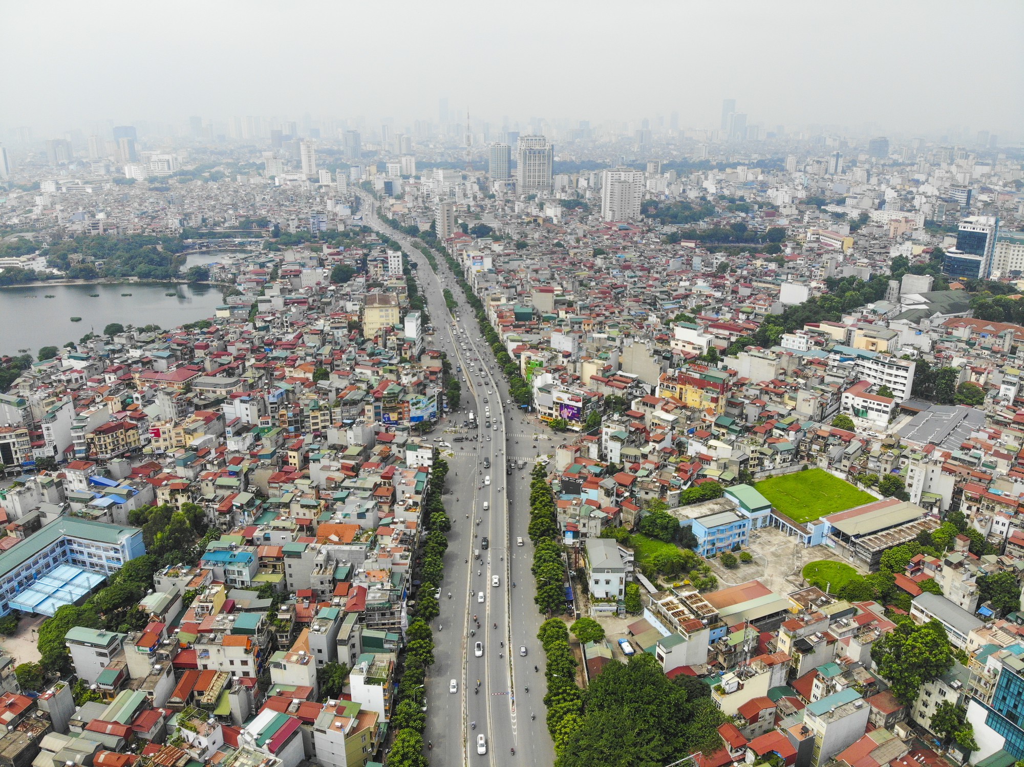 Điểm mặt 4 công trình trọng điểm 'giải cứu' ùn tắc giao thông ở Hà Nội - Ảnh 1.
