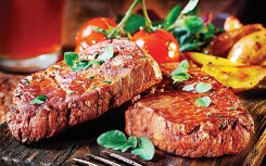 Thịt heo khan hiếm – người tiêu dùng sẽ ăn thịt giả thay thế?